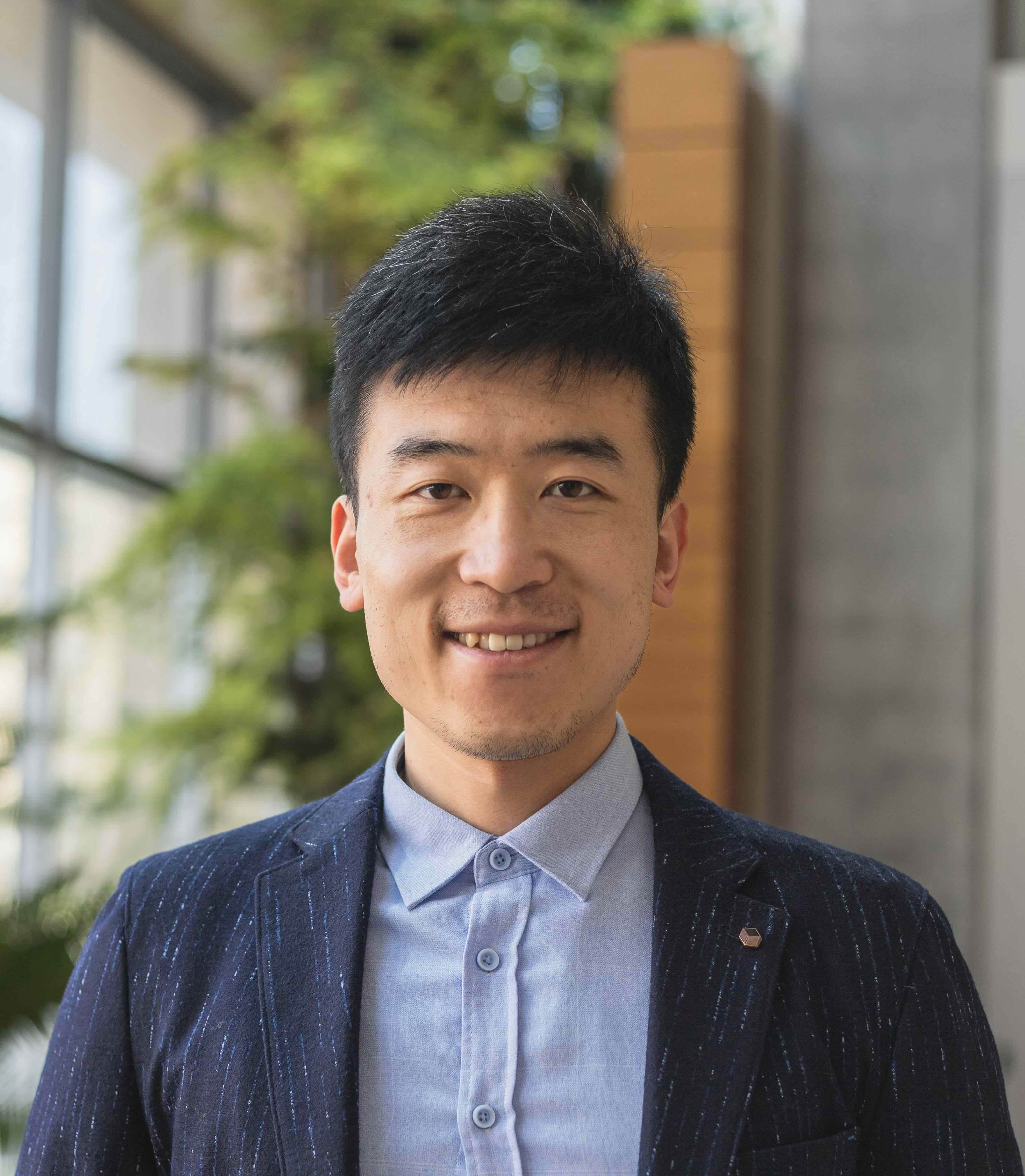 Introduction Pei Li Introduction Pei Li